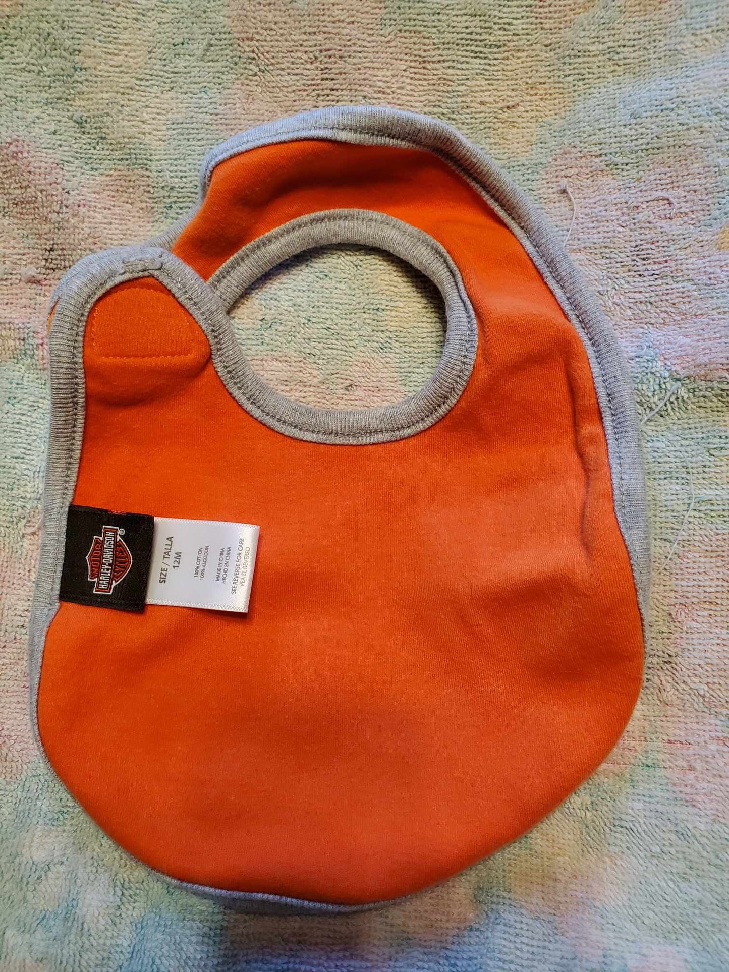 HD Baby Bib 12M
