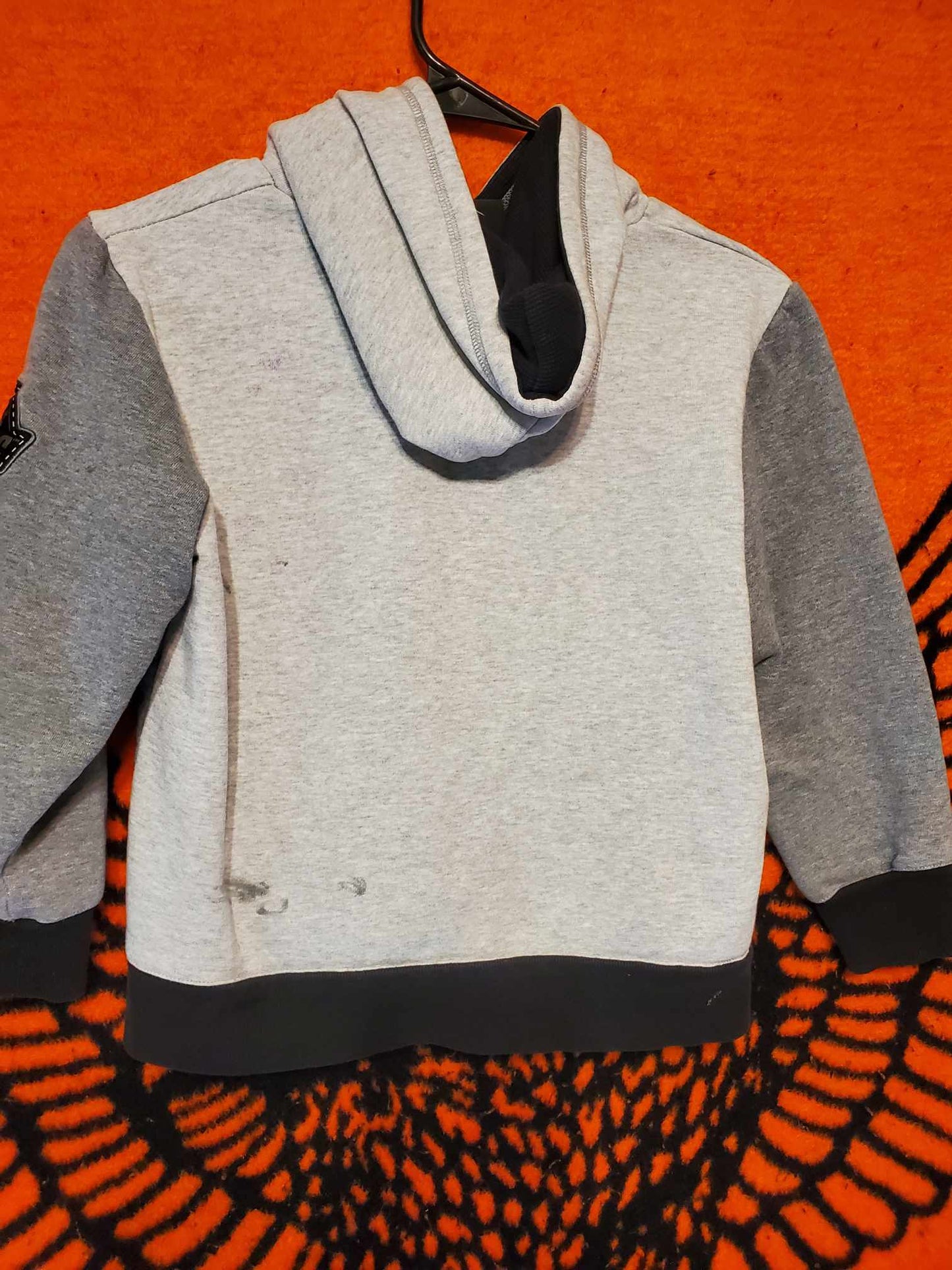 HD kids hoodie size 8/10 has stains