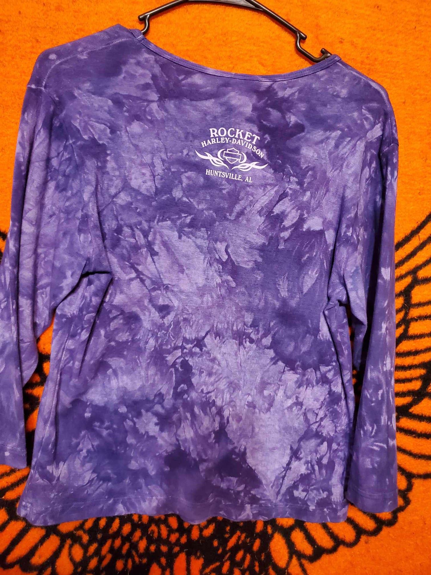 HD womens long sleeve size XL