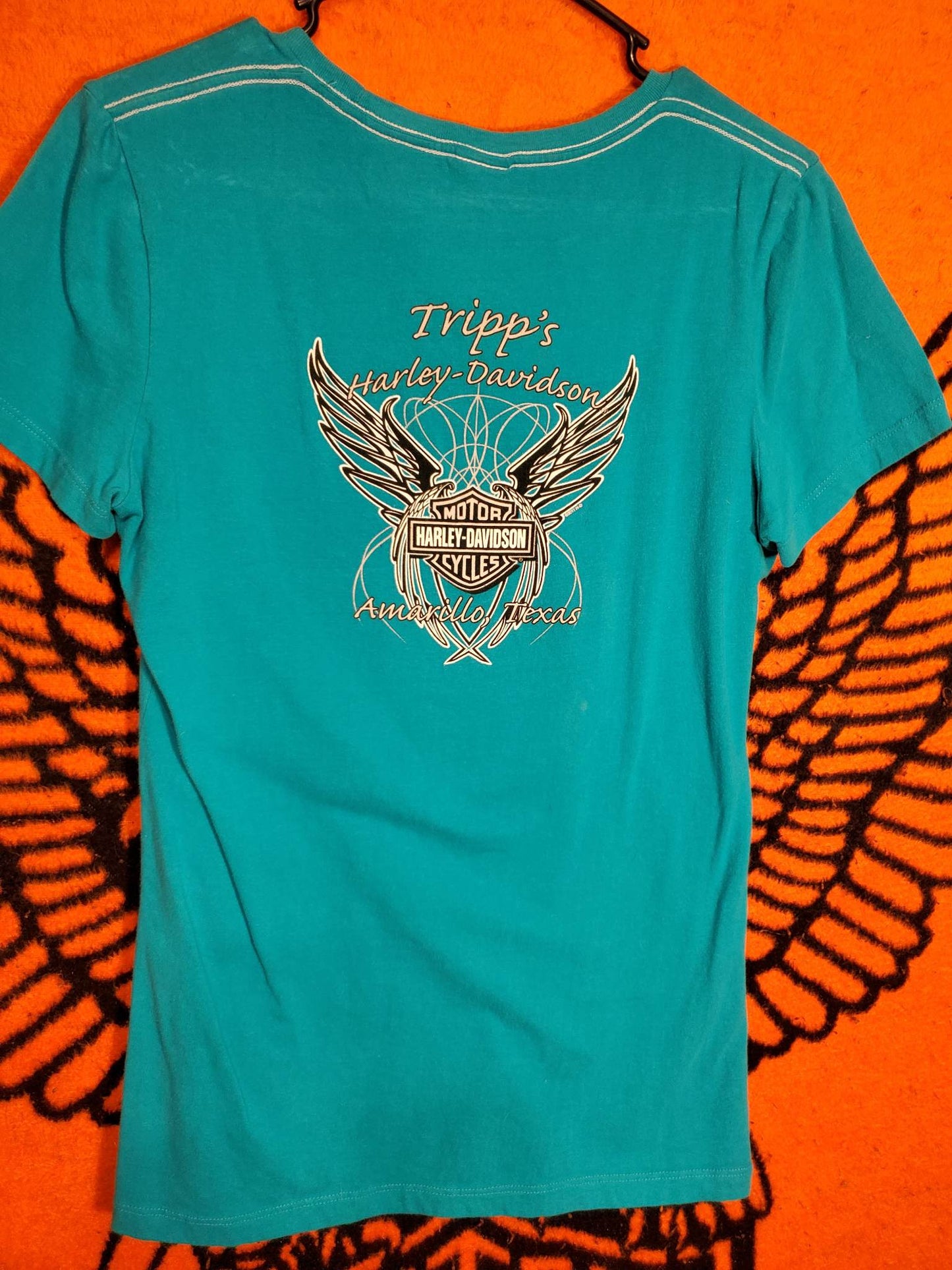 HD short sleeve tshirt, really cute! Women's size large