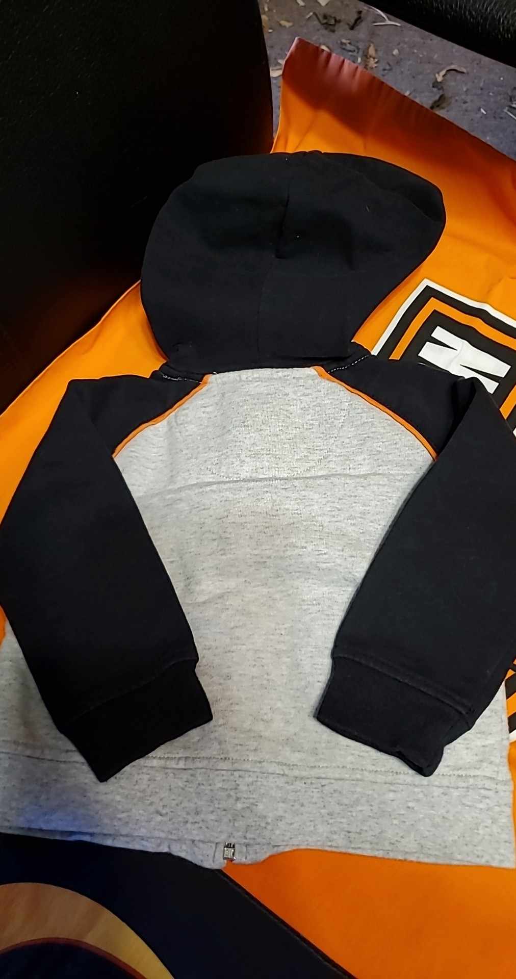 HD Hoodie, size 12M