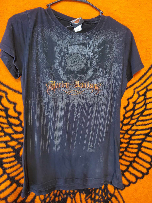 HD Womens shirt size Large