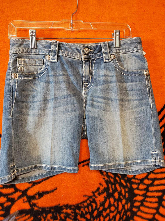Miss Me Shorts size 27
