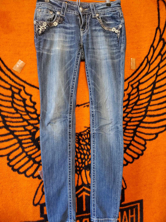 Miss Me Jeans size 25 skinny