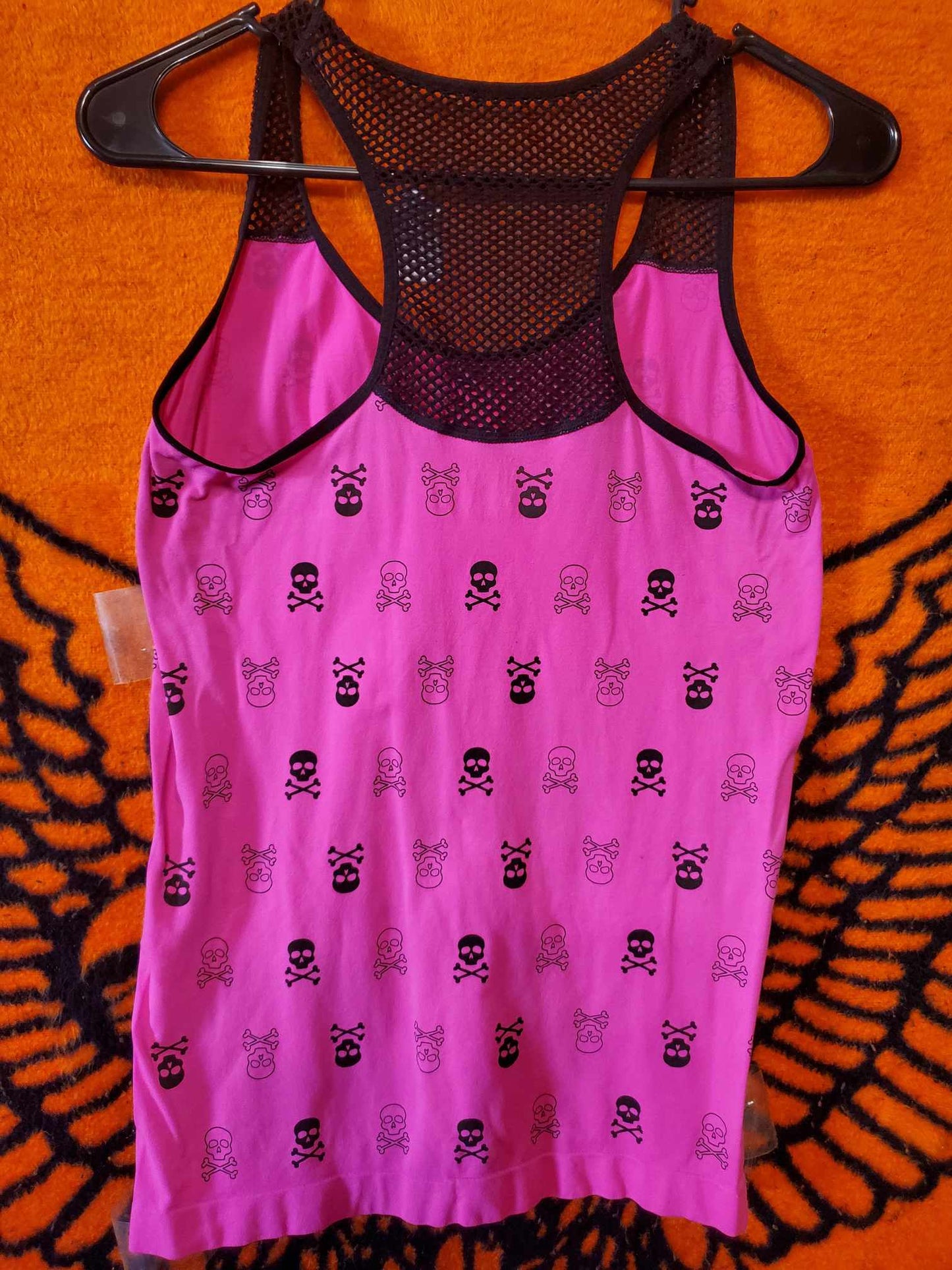 Hot pink skull tank, size XL