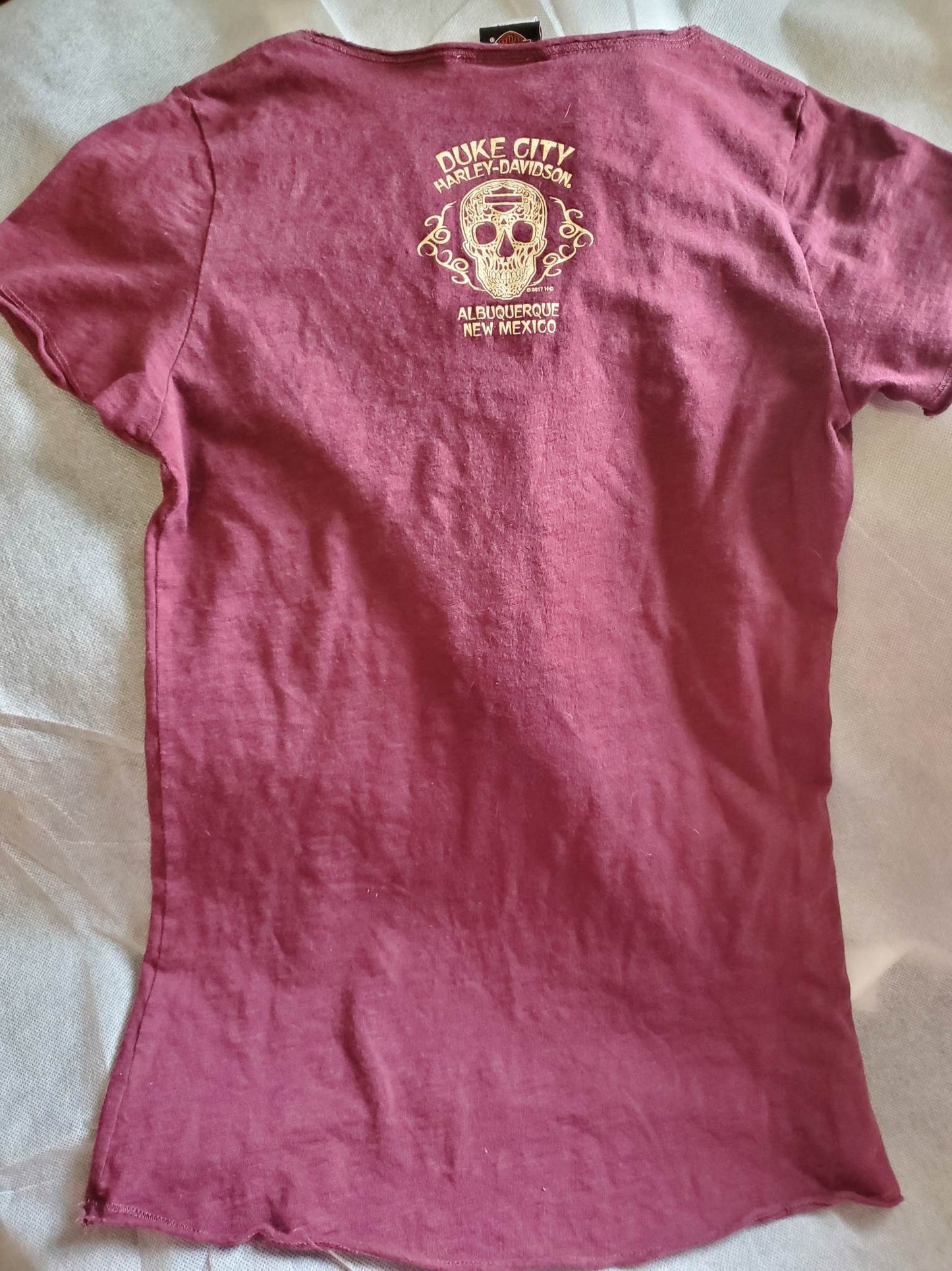 Harley Davidson T-shirt womens size medium.